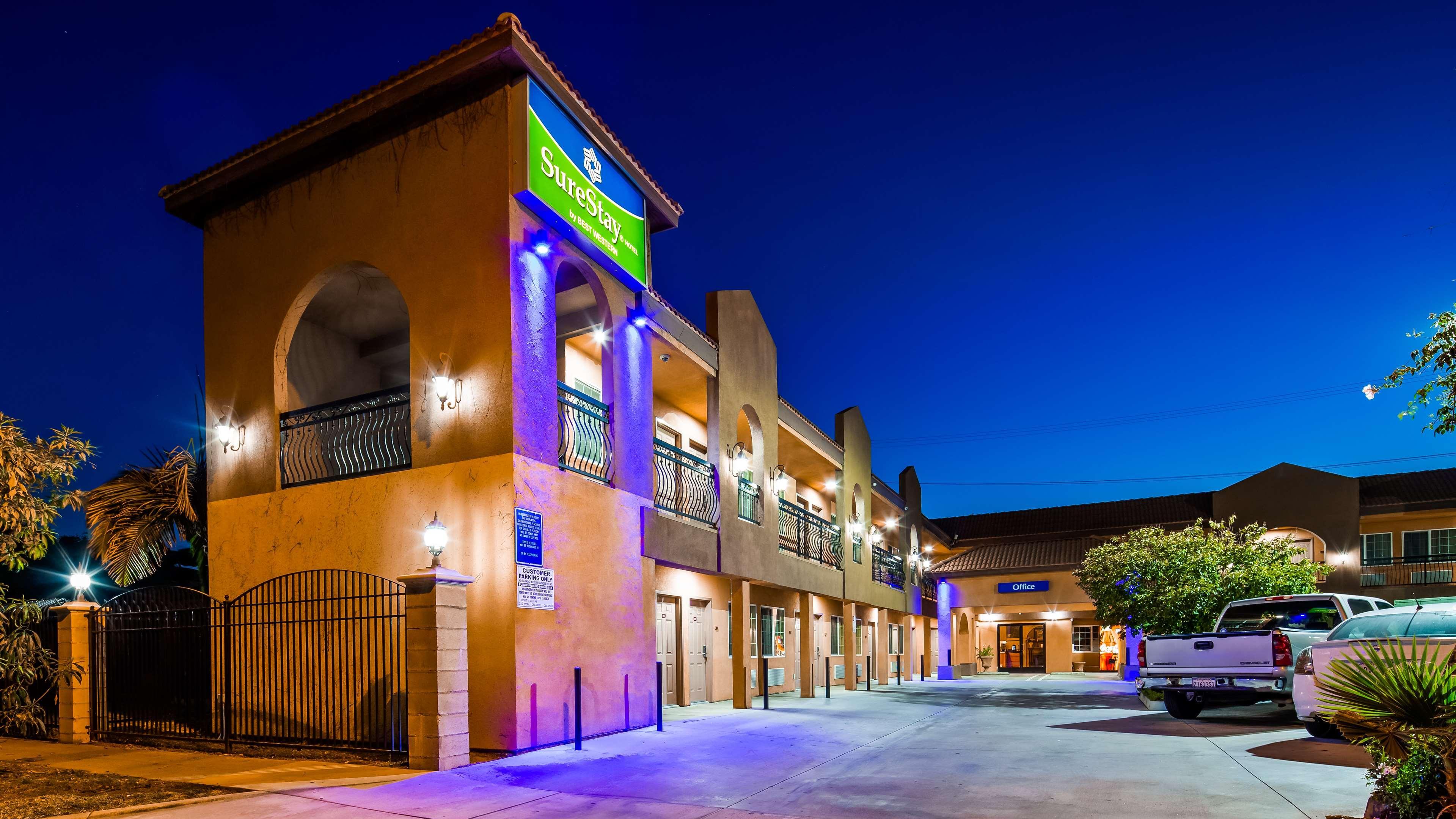 Best Western Jacksonville Inn Bagian luar foto