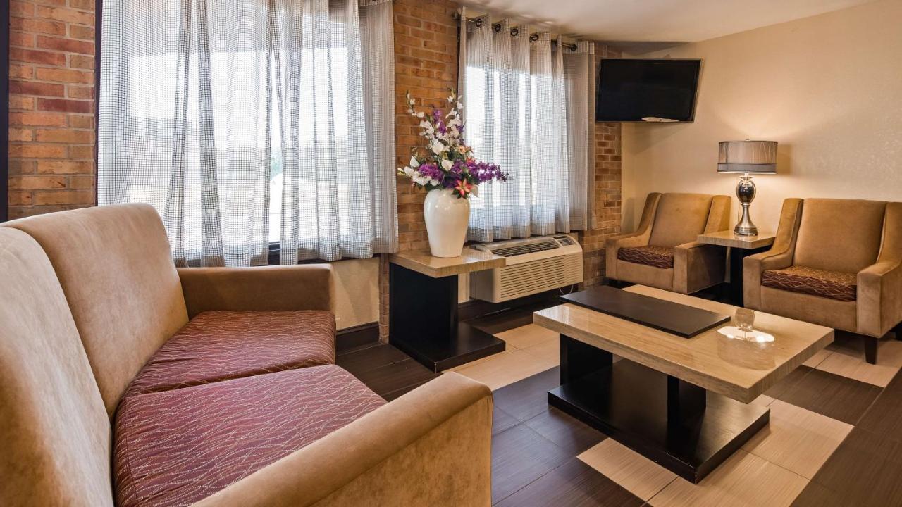 Best Western Jacksonville Inn Bagian luar foto